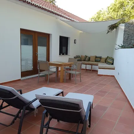 Casinha Laranja * Monchique