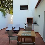 Casinha Laranja *