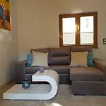 Casinha Laranja * Monchique